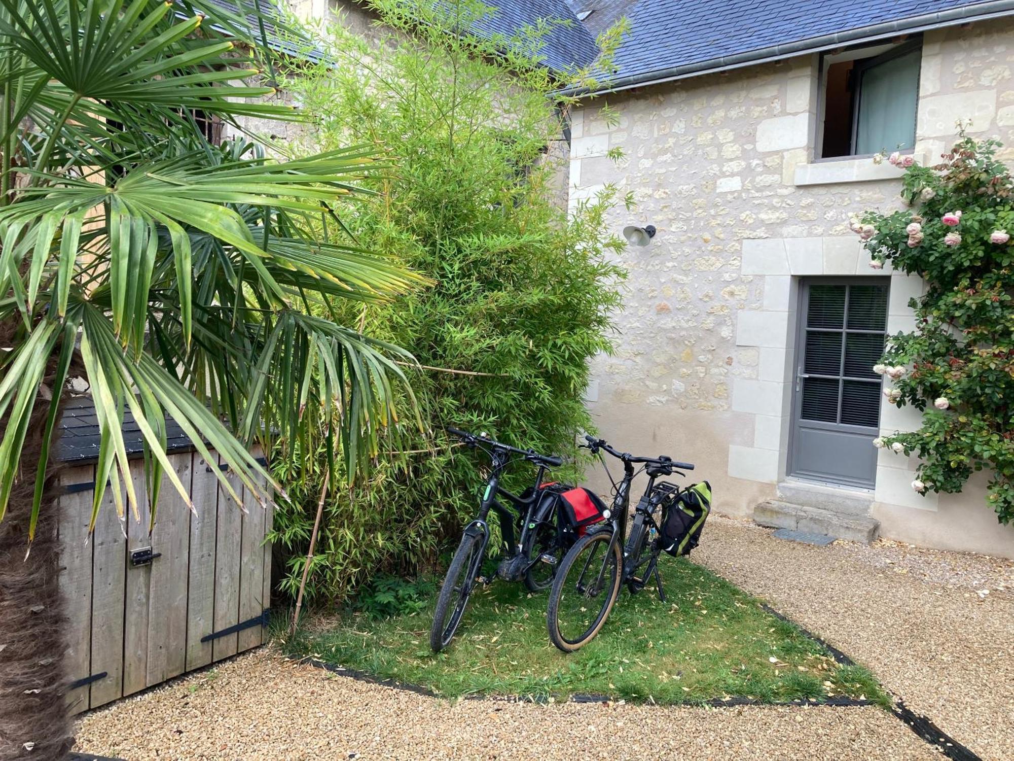 Chambres d'Hôtes Rue du Poids Bourgueil Exterior foto